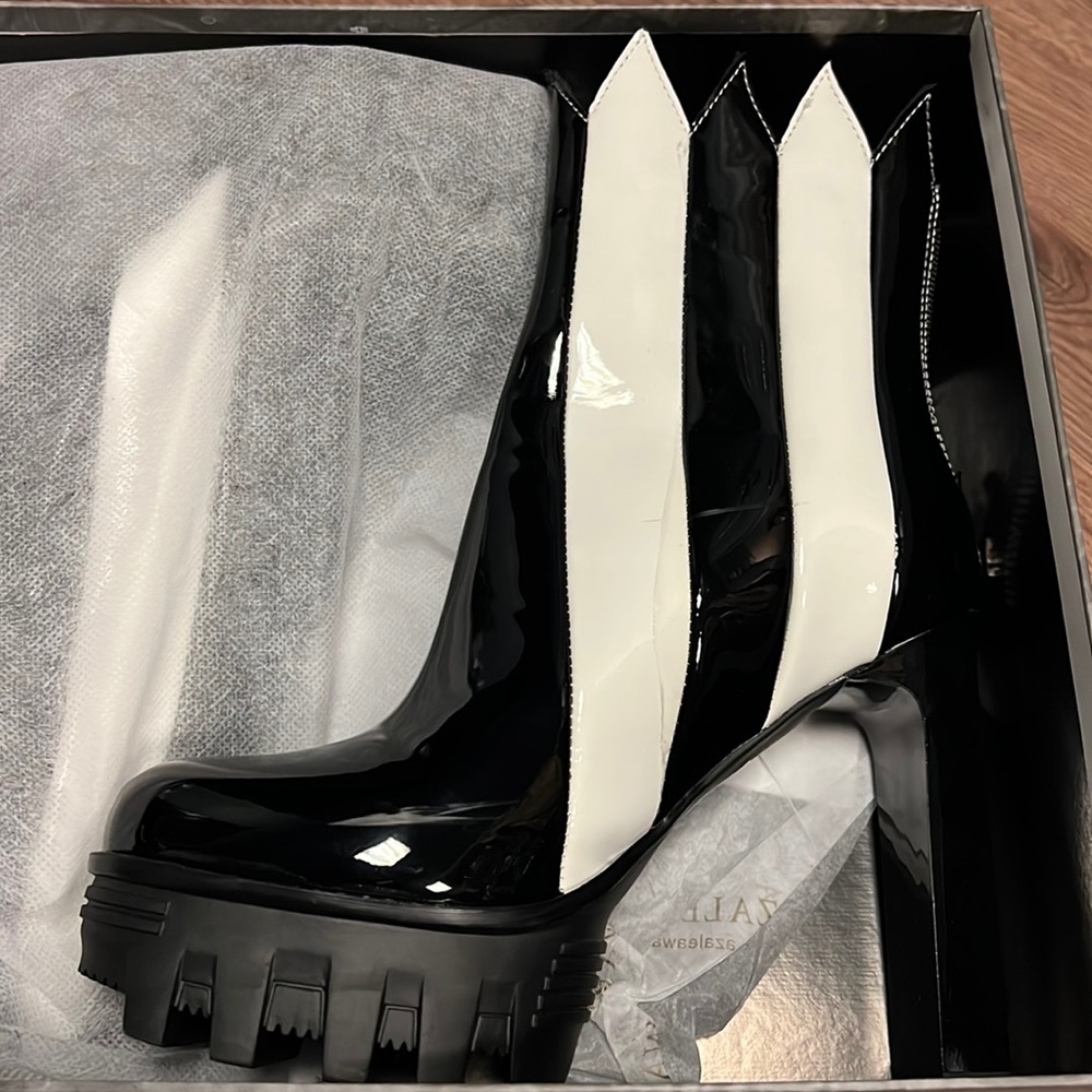 Black/white locked down booties